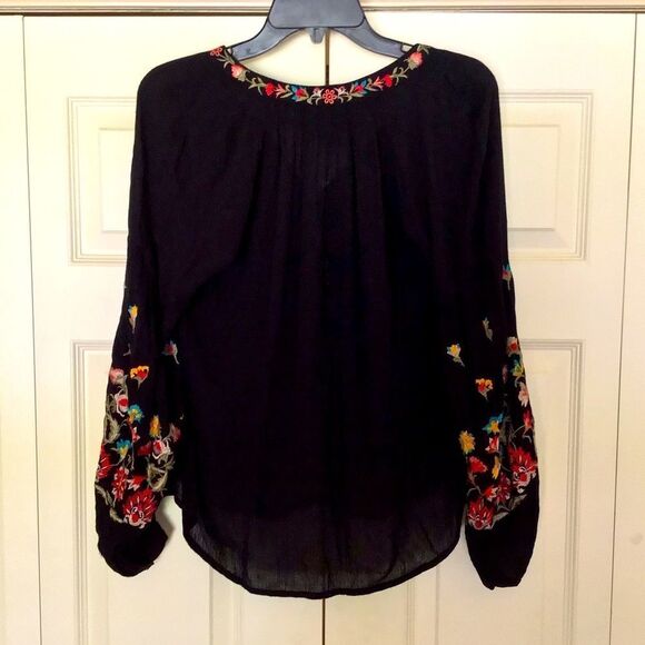 NWT Anthropologie Maeve Black Lanie Peasant Long Sleeve Embellished Blouse - Picture 6 of 6